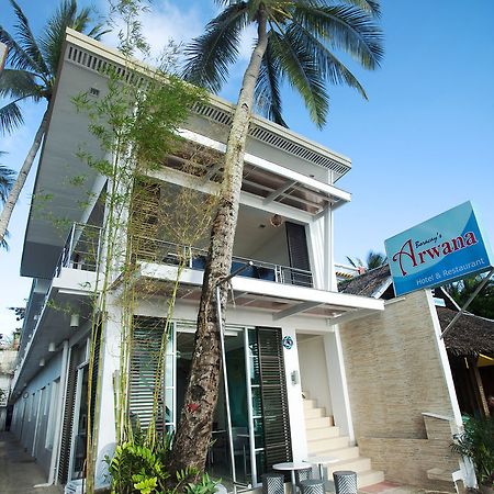 Grand Blue Beach Hotel Manoc-Manoc Exterior photo